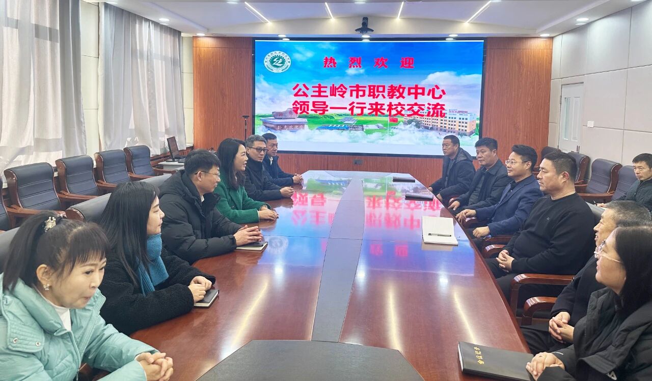 8620888e05d93bf16ca2ab1b7bd7b972.jpg 8620888e05d93bf16ca2ab1b7bd7b972.jpg